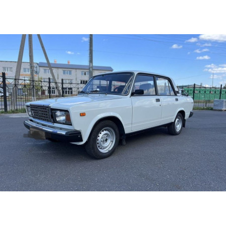 Rent VAZ Lada 2107